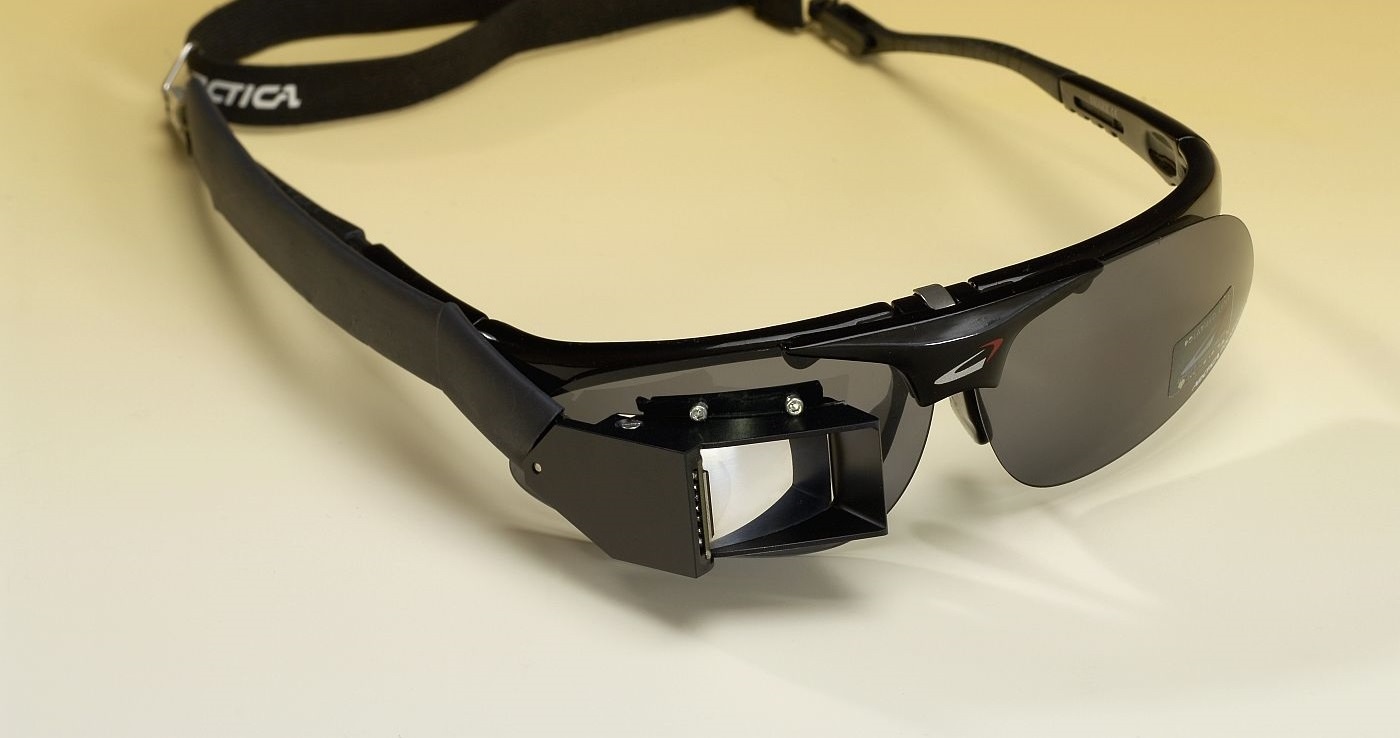 Head-Mounted Display - Fraunhofer IOF