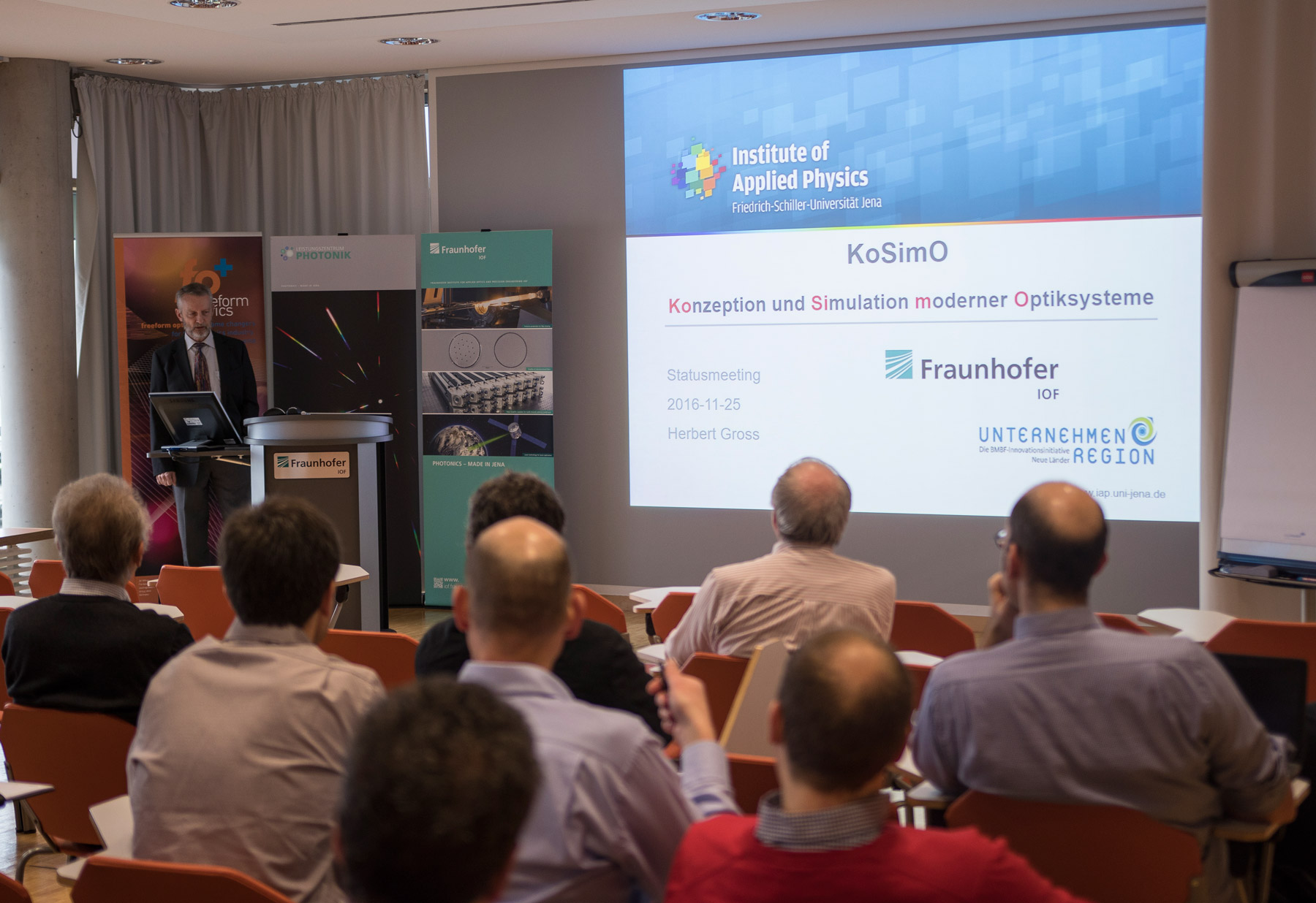 KoSimO - Konzeption und Simulation moderner Optiksysteme - Statu