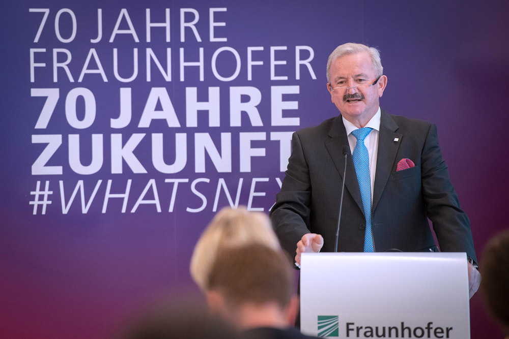 Fraunhofer-Präsident Prof. Reimund Neugebauer erläuterte die Strategie der Fraunhofer-Gesellschaft zu »QuNET«.