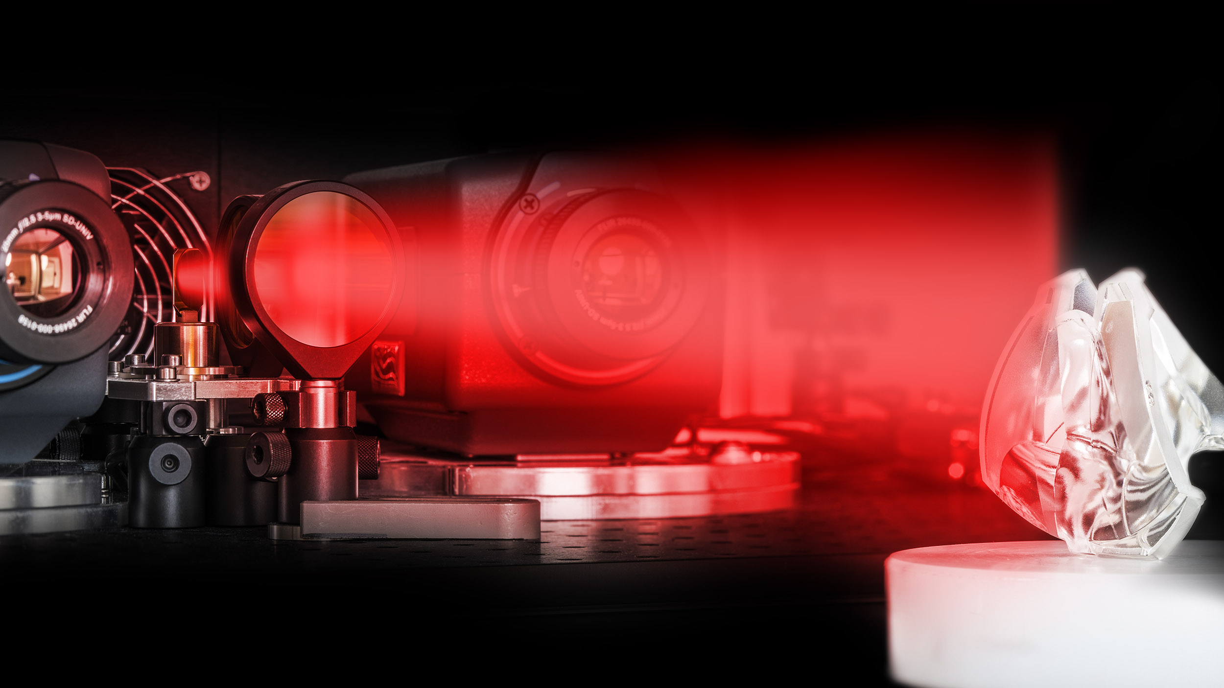 Visualisierung der 3D-Vermessung von einem transparenten Gegenstand.