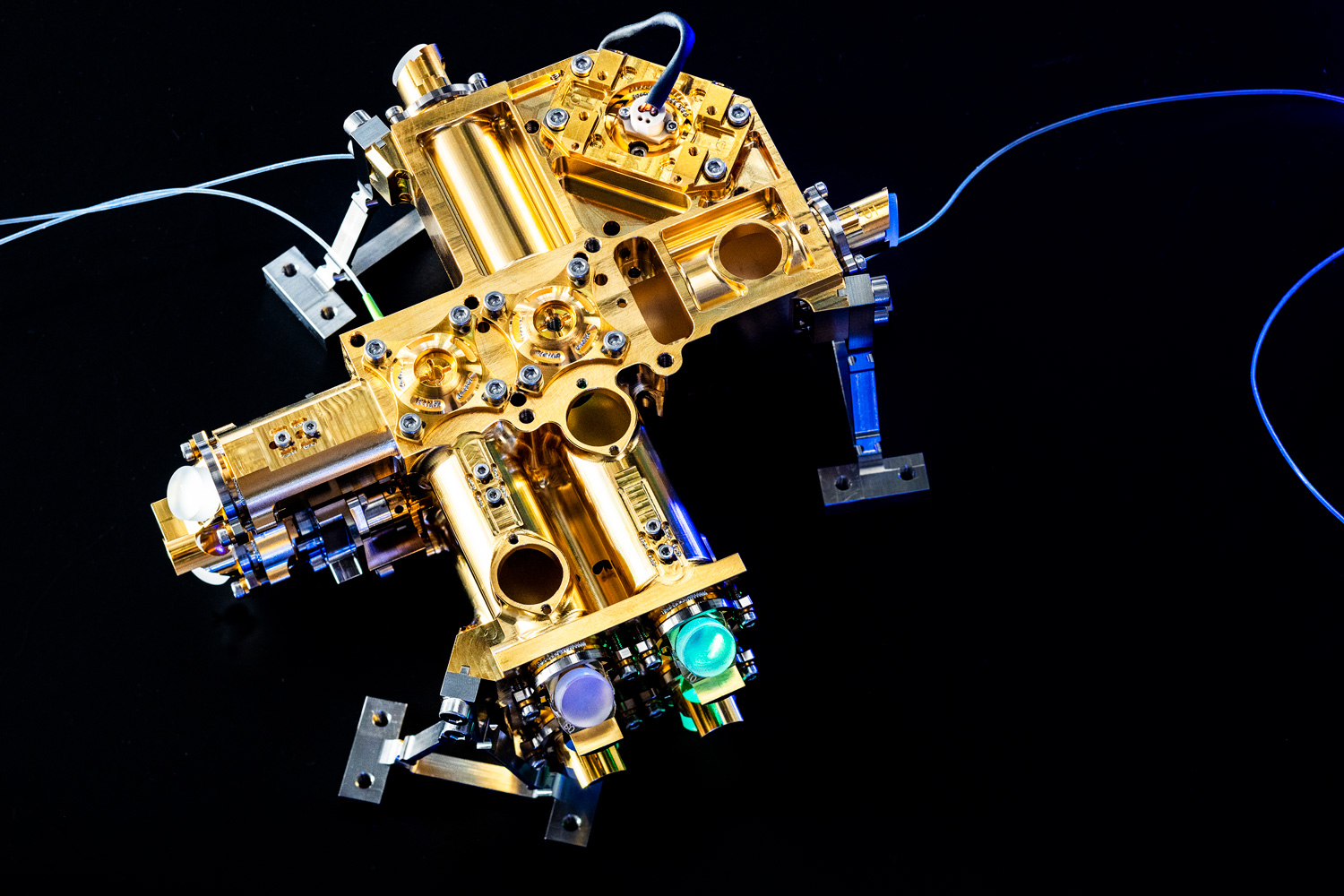 Source for entangled photon pairs for high-security communication via satellites.