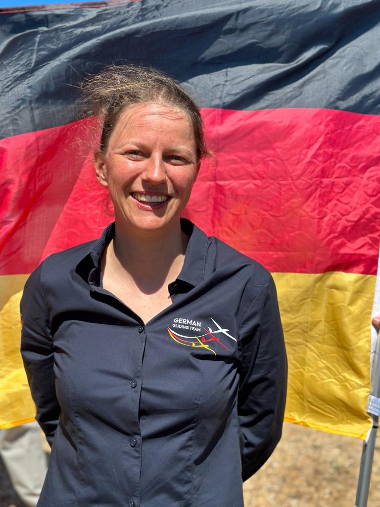 Fraunhofer-Scientist and german champion in gliding: Dr. Carolin Rotthardt. 