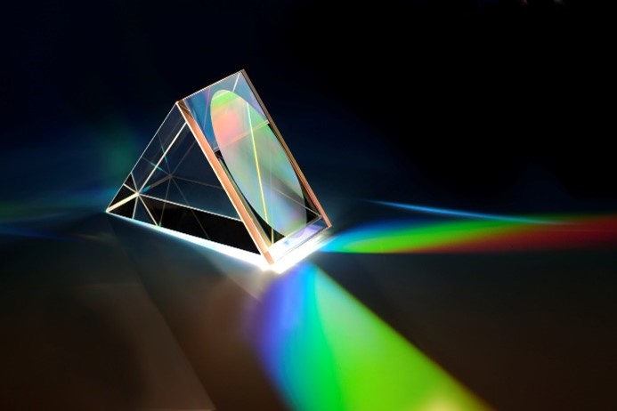 CarbonSat mission - spectrometer grating and directly bonded grating-prism-assembly