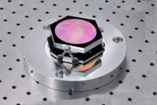 Qualifikationsmodell der Sentinel-4 NIR-Gittereinheit.