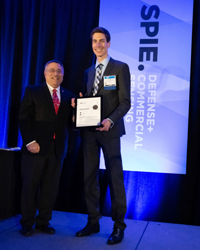 Dr Stefan Heist (Fraunhofer IOF) at the presentation of the SPIE &quot;Rising Researcher Award&quot;.