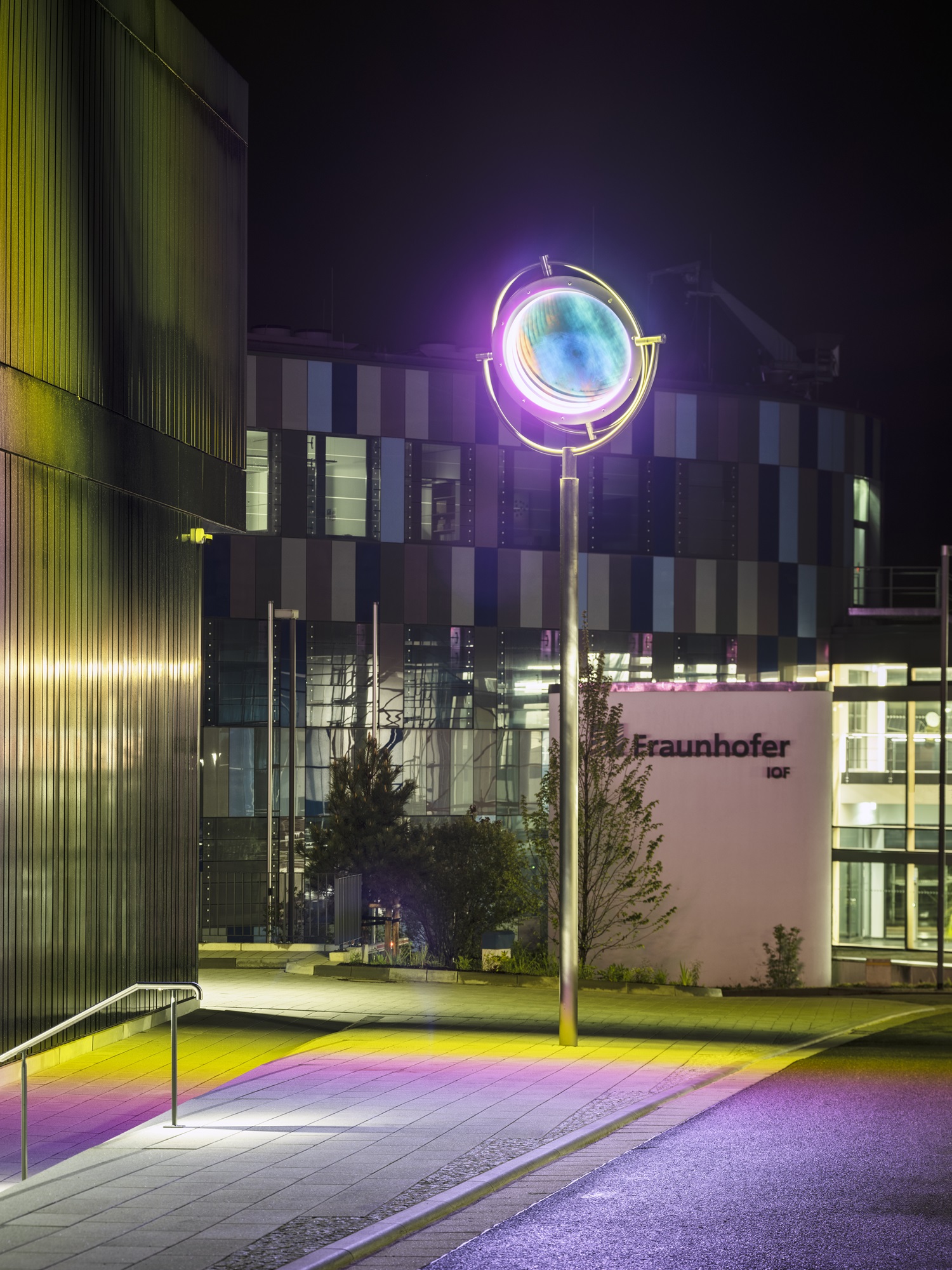 The semi-transparent mirrors symbolize navigation and infinite spaces.